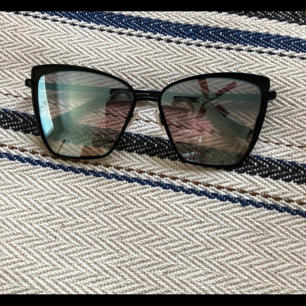 Diff Eyewear Becky Authentic Black Frame Mirror - image 4